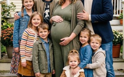 Ero incinta di 8 mesi quando mio marito ha barattato la nostra famiglia per una modella di fitness: il regalo che ho mandato al loro altare nuziale ha lasciato gli invitati completamente scioccati.