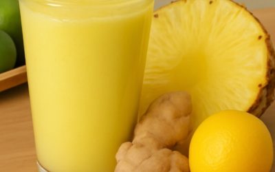 Ananas, limone e zenzero: un mix naturale super potente! Aiuta a eliminare il grasso addominale, riduce il colesterolo e depura l’organismo in
