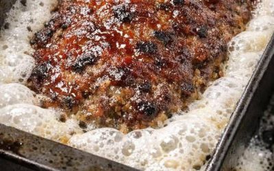 Dal mio polpettone fuoriesce della schiuma bianca durante la cottura: è normale?