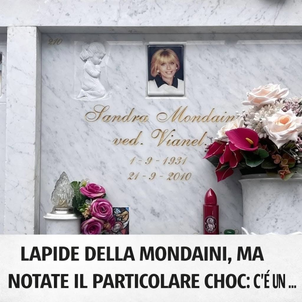 Lapide della Mondaini, ma notate il particolare choc: c’è un p…Altro…